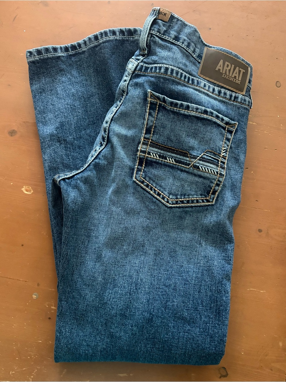 Ariat Men's Medium Blue Straight Jeans